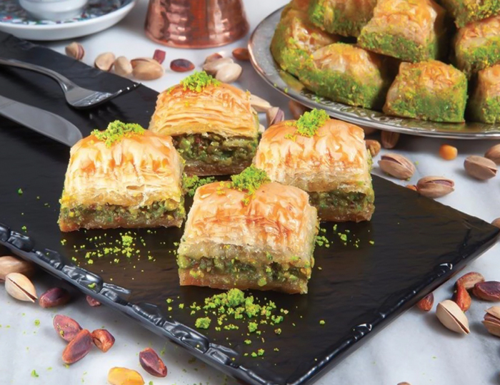 BAKLAVA KG
